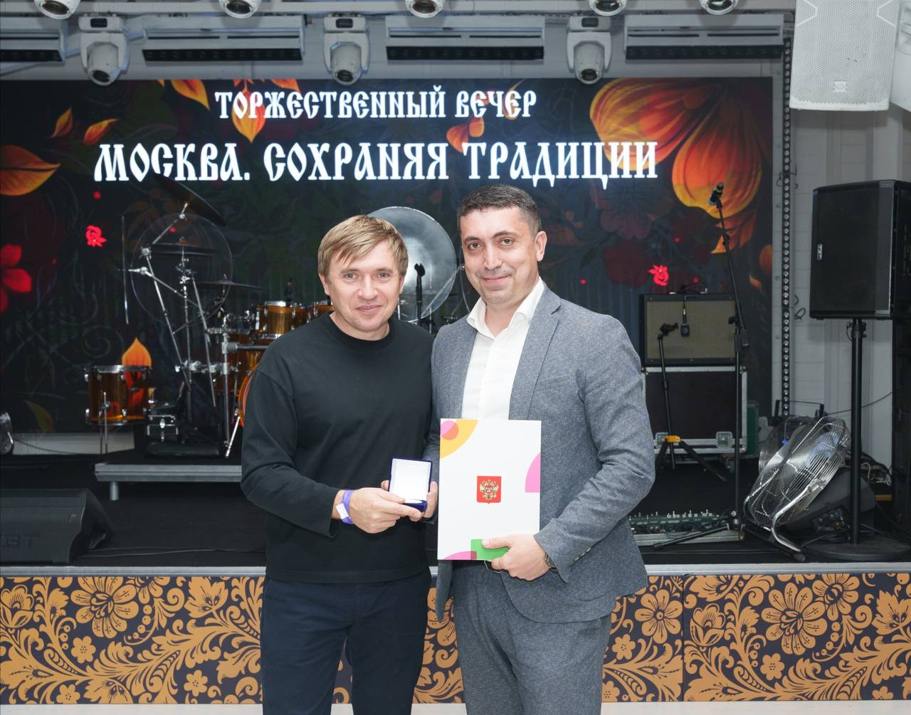 Камилю Саидову вручили памятную медаль «Всемирный фестиваль молодежи 2024»