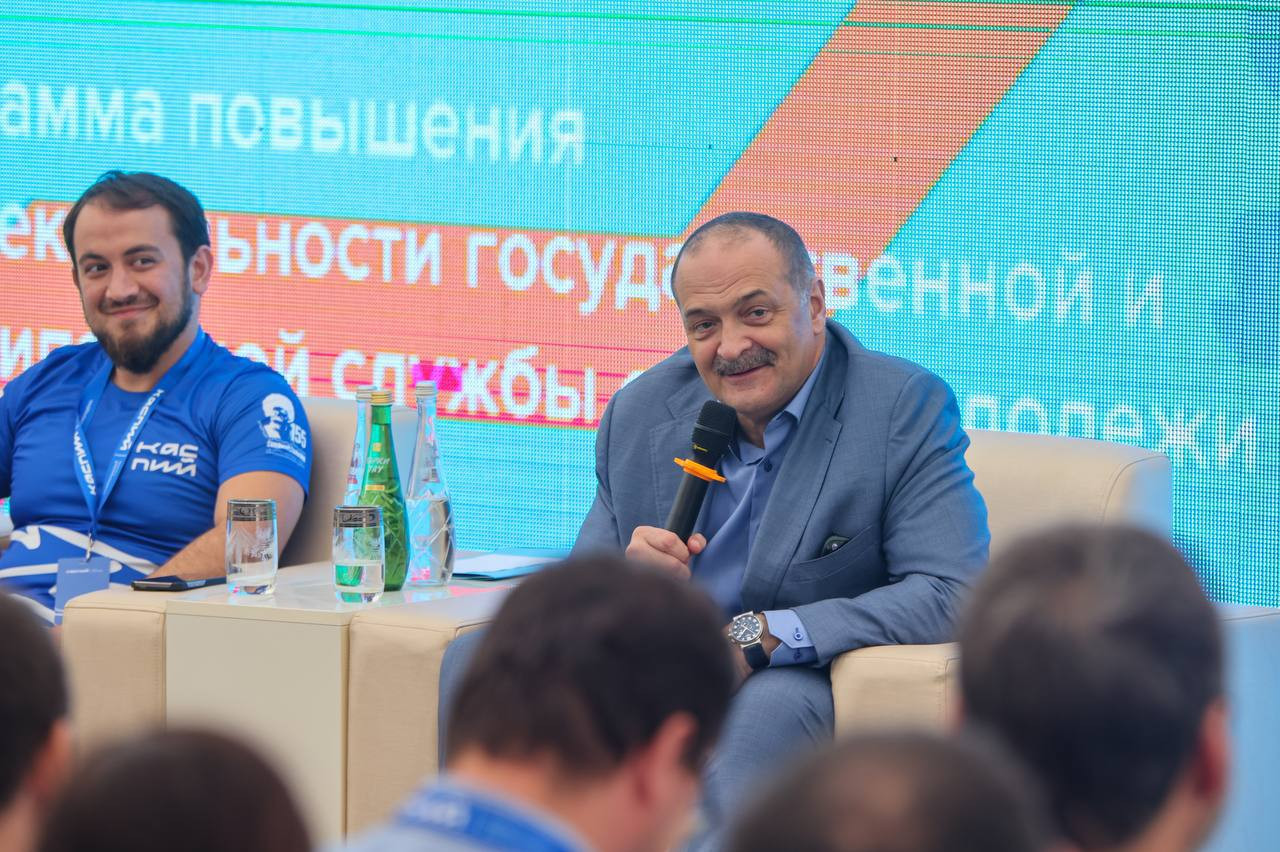 Участники форума «Каспий» создали концепцию Круглогодичного молодёжного образовательного центра в Дагестане