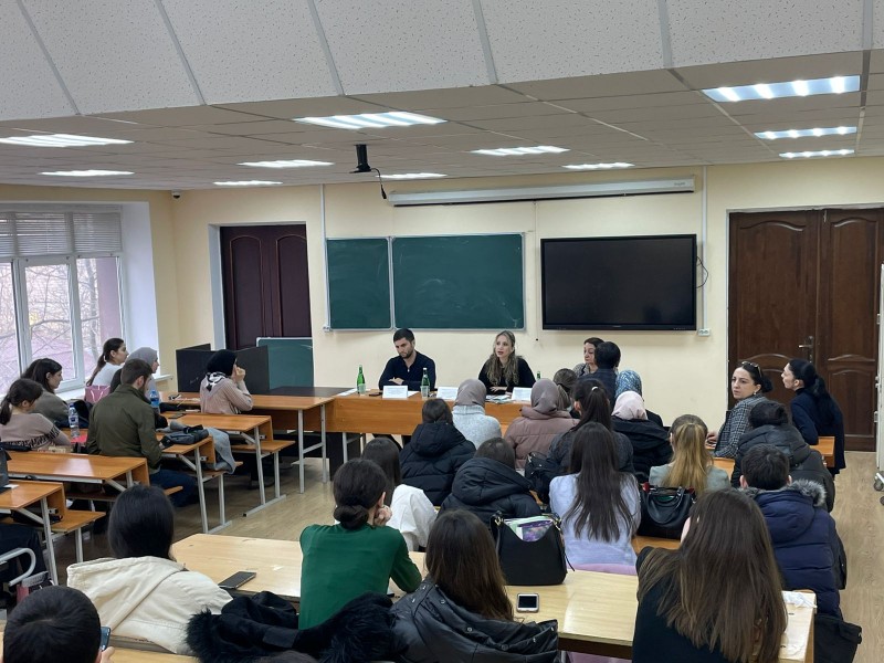 В Дагестане продолжается цикл профилактических мероприятий со студентами