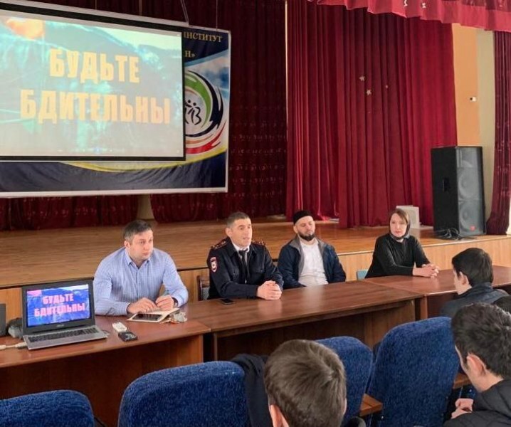 В рамках проекта «Лига будущего» в Махачкале прошла креативная сессия