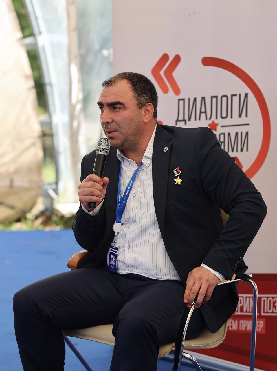 «Подвиги наших отцов и дедов — фундамент для новых поколений»,– Энвер Набиев о важности диалога с молодёжью