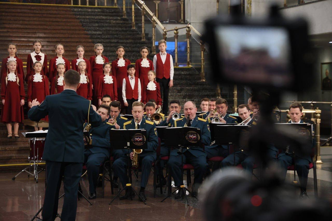 Памятный видеоклип на песню «Нежность» представят ко Дню Героев Отечества