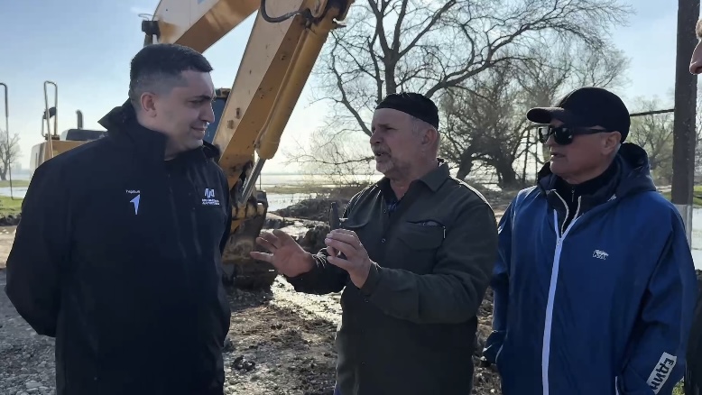 Камил Саидов посетил села Хасавюртовского района, пострадавшие от стихии, и встретился с жителями и молодежью