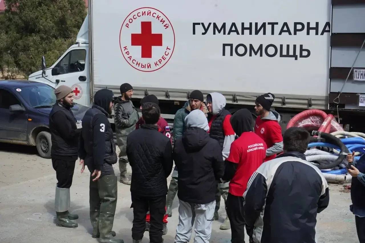 Волонтёрский корпус Дагестана отрабатывает заявки жителей в круглосуточном режиме