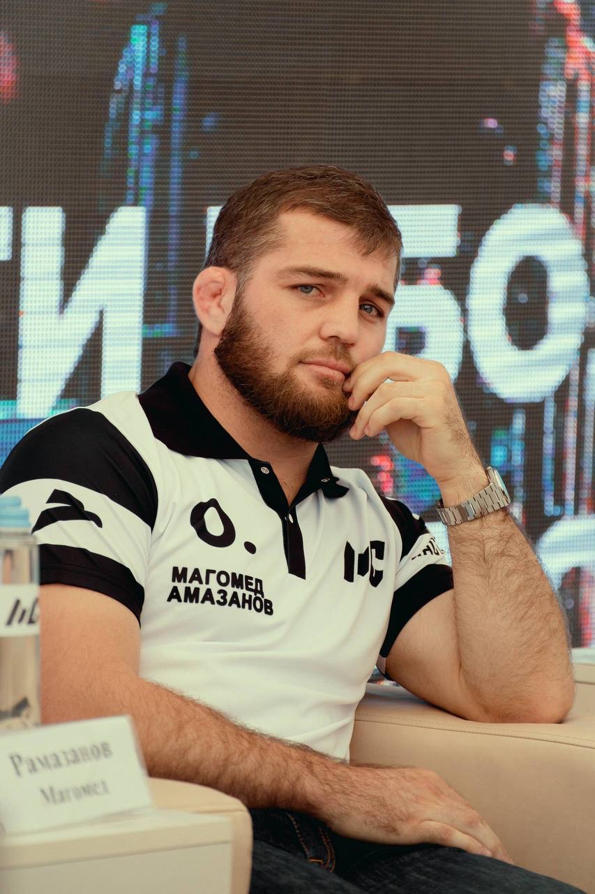 Вершины берутся с боем: чемпионы UFC, Олимпиады и мира рассказали на форуме «Каспий» о цене побед