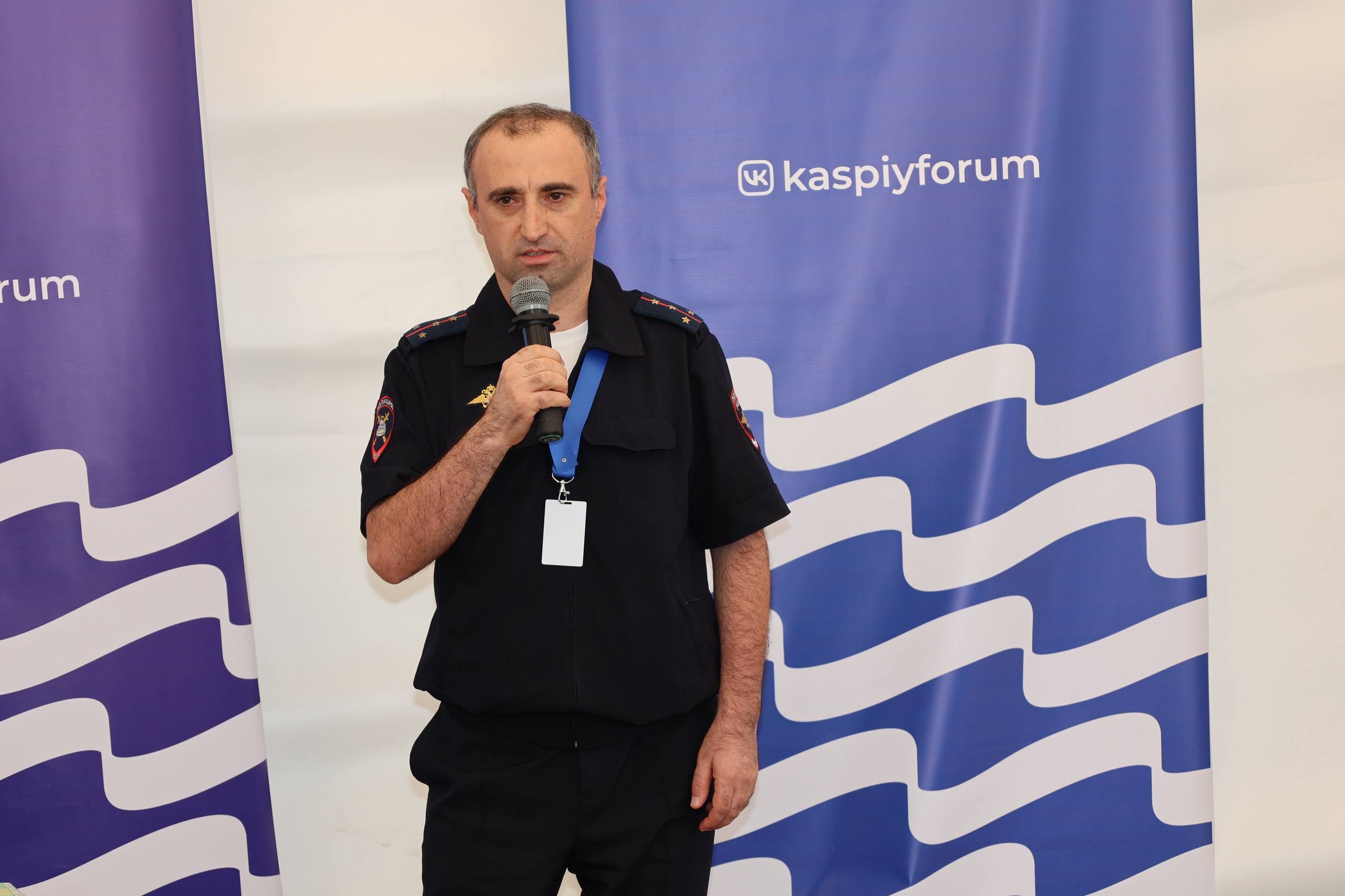 На форуме «Каспий» прошла лекция о культуре поведения на дороге для молодежи