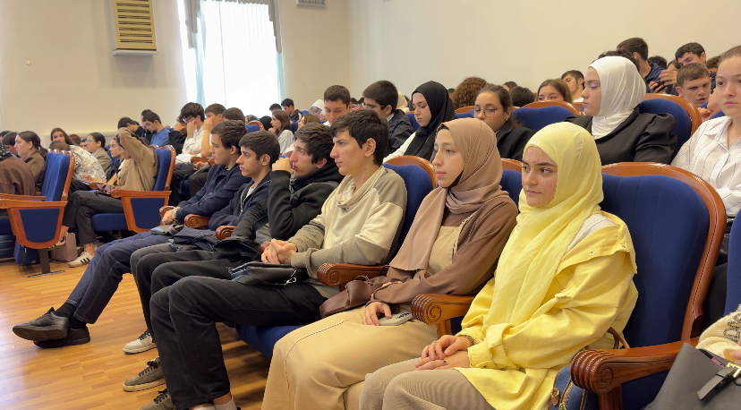 Дагестанские студенты стали участниками Всероссийского интенсива «Добрый день»