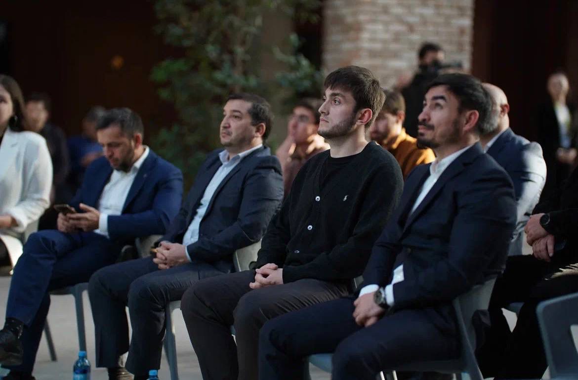 В Махачкале прошел Всероссийский предпринимательский урок для школьников