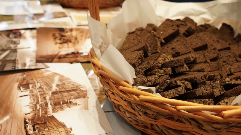 В Махачкале прошла Всероссийская акция памяти «Блокадный хлеб»