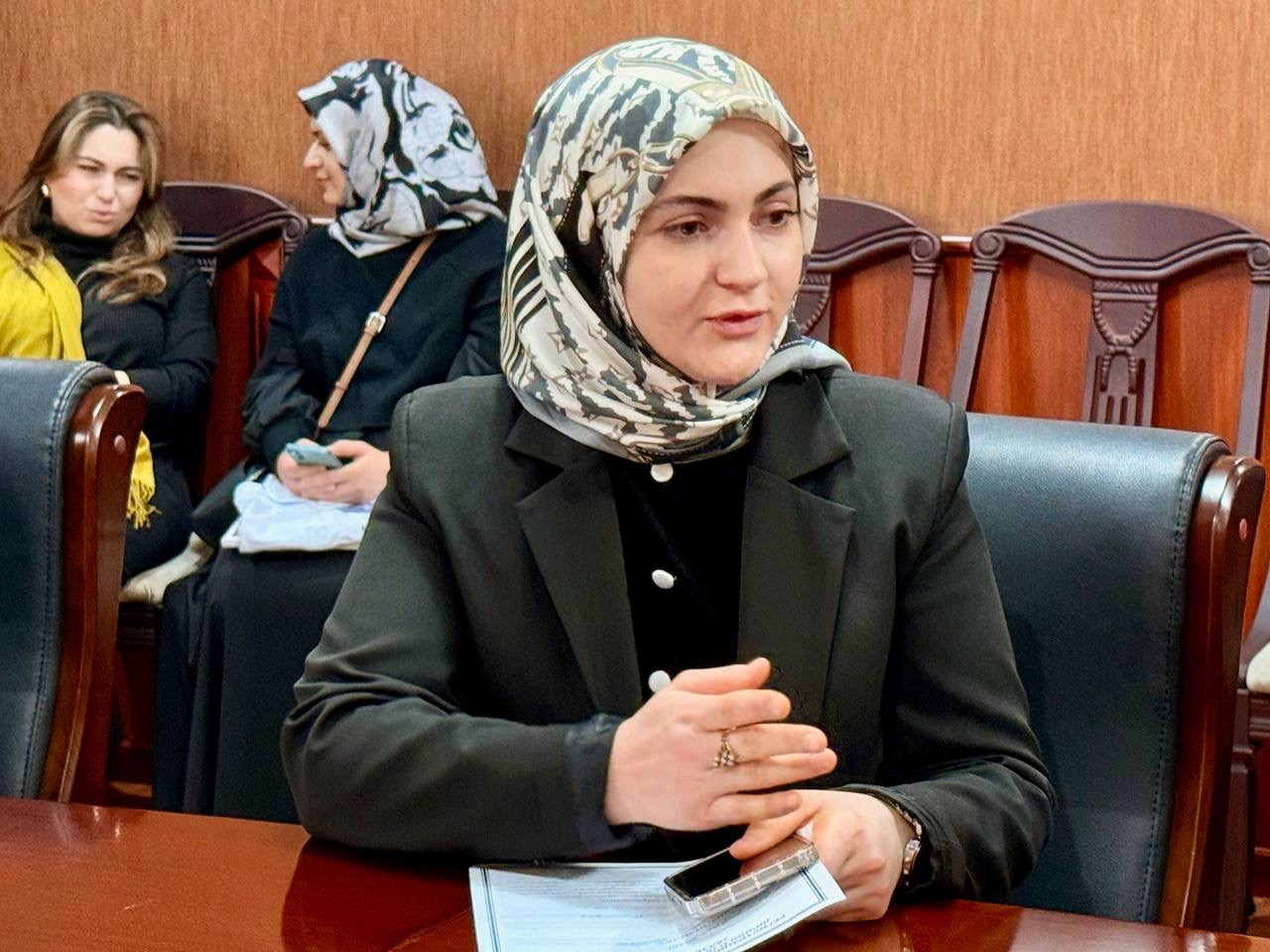 Камил Саидов провел личный прием граждан в Казбековском районе