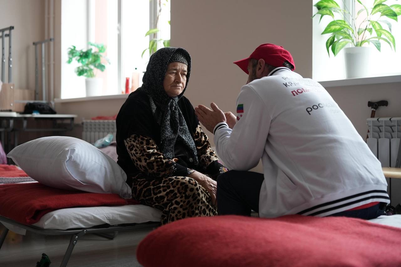 Дагестанское отделение Российского Красного Креста с первых дней ЧС оказывает комплексную помощь пострадавшим