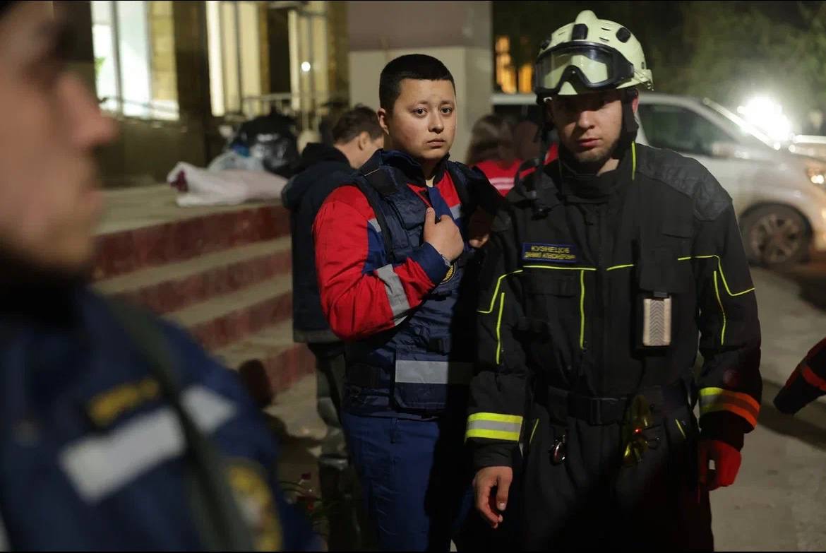 Волонтёры продолжают помогать пострадавшим