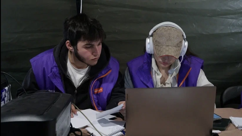 Сплотились перед стихией: депутаты «Единой России» и бизнесмены помогают волонтёрам Дагестана в борьбе с историческим паводком