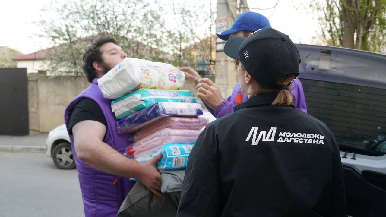 Волонтёры АНО «Академия Добра» помогают пострадавшим в составе штаба #МЫВМЕСТЕ