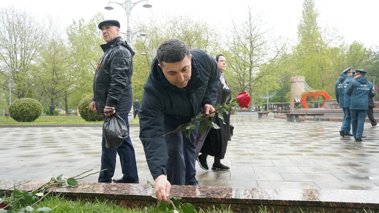 Более 1000 человек стали участниками Республиканской акции «Вахта памяти» в Махачкале