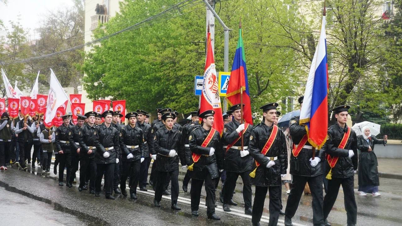 Более 1000 человек стали участниками Республиканской акции «Вахта памяти» в Махачкале