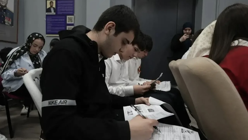 Более 15 000 человек написали «Диктант Победы» в Дагестане