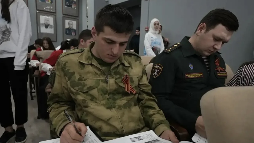 Более 15 000 человек написали «Диктант Победы» в Дагестане