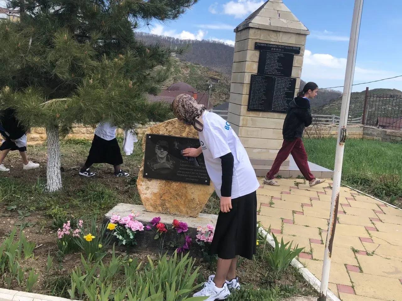 Более 3000 волонтеров приняли участие во Всероссийском субботнике в Дагестане