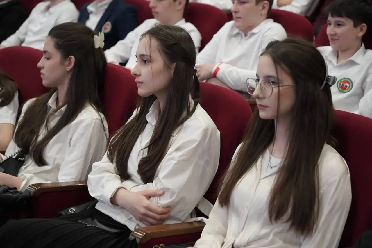 В Махачкале стартовал марафон Знание.Первые: единство народов России стало главной темой просветительского события в СКФО