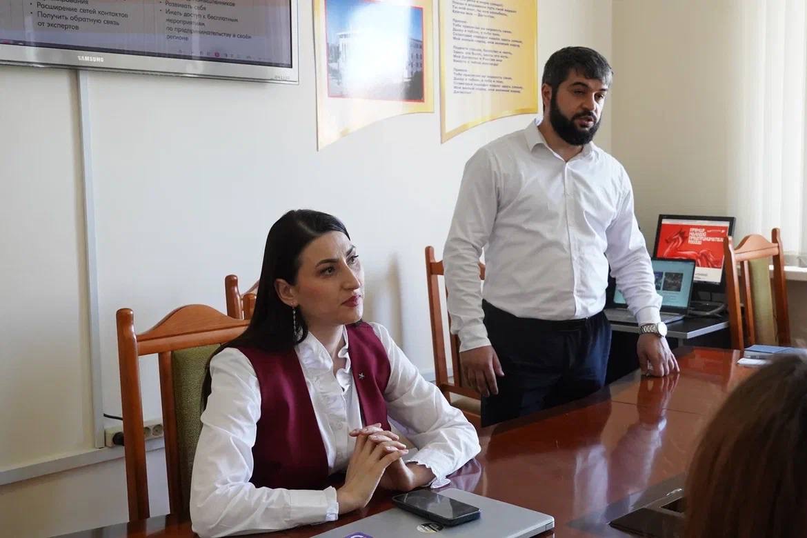 В ДГПУ прошла встреча с молодыми предпринимателями