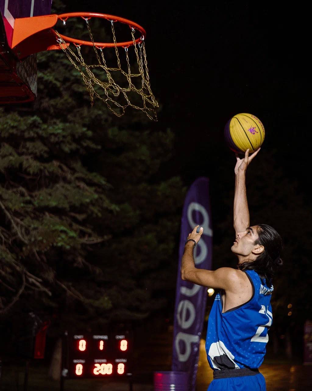 В Махачкале продолжается борьба за выход в финал Deneb 3x3